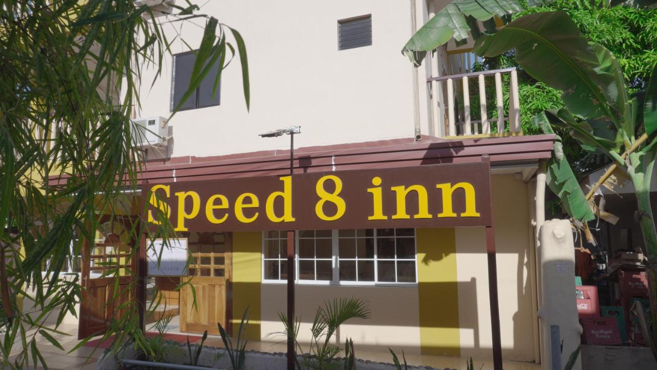 Speed 8 Inn Moalboal Exterior foto